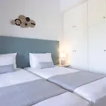 Pineapple By Luxlikehome Hébergement de vacances *